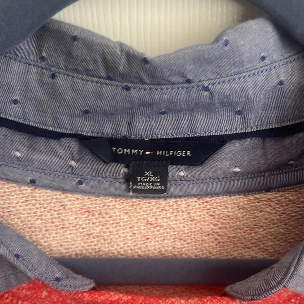 ladies Tommy Hilfiger size xl sweater with attached shirt‎ - Picture 2 of 8